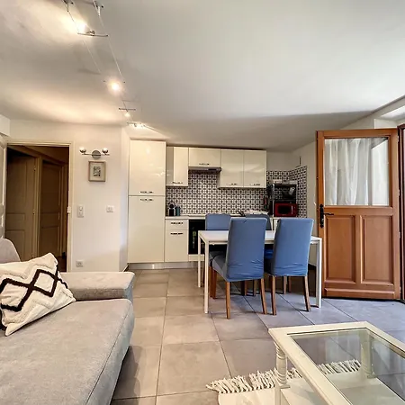 Apartment Chez Elodie